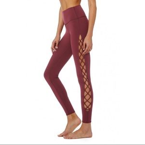 Alo Yoga high waist interlace legging Black Cherry